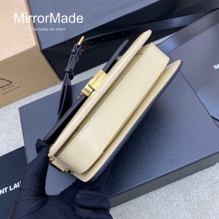 360cf0d8101558e7d952d830c8e5899c_1735578799_1433.jpg