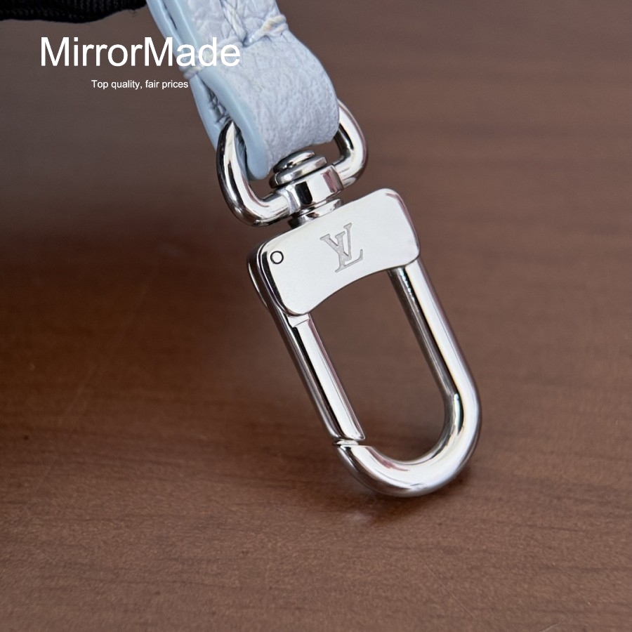 b1566b3974094f7f99270eee183b6159_1767667596_032.jpg b1566b3974094f7f99270eee183b6159_1767667596_032.jpg