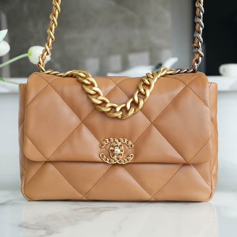 샤넬 19 미디엄 플랩백 램스킨 AS1161  1580