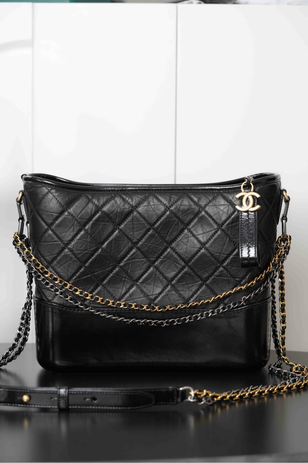 샤넬 가브리엘 라지 호보백 카프스킨 A93824  1500