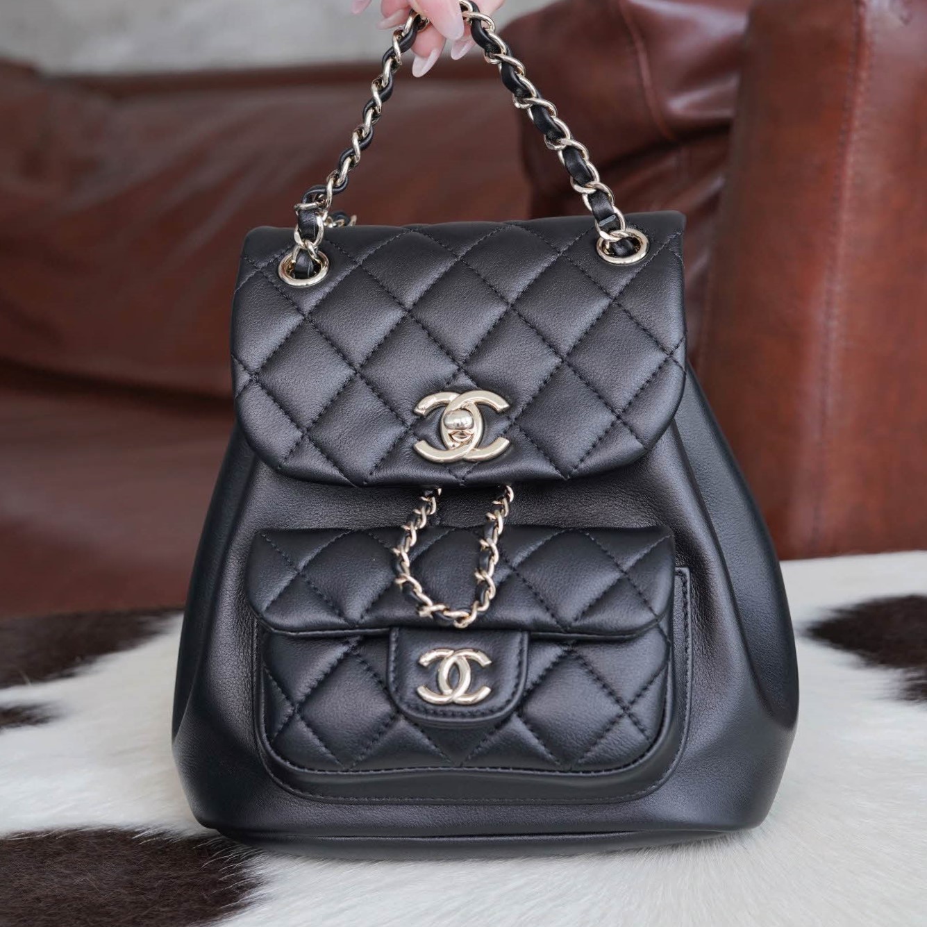 샤넬 듀마 원포켓 스몰 백팩 캐비어 AS2908   1380