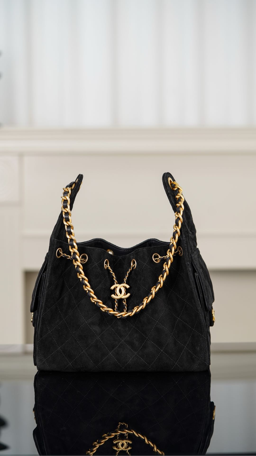 샤넬 25 스몰 백 스웨이드 AS5293  1680