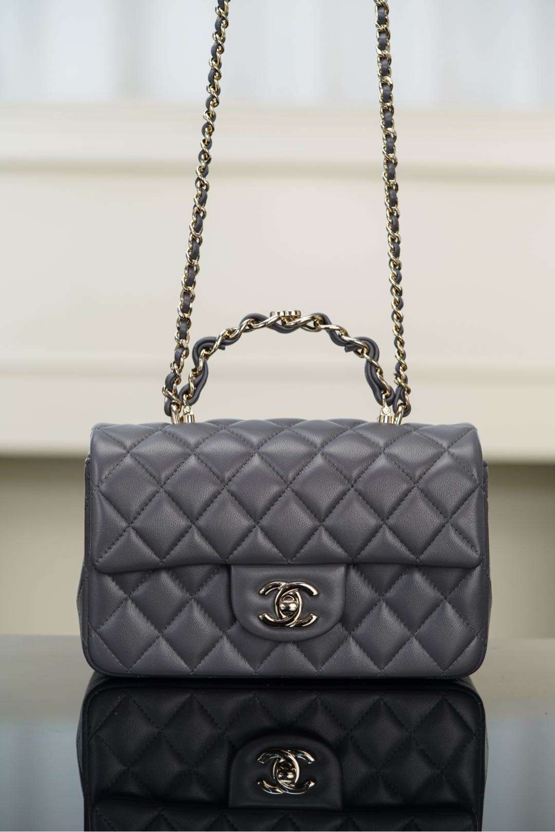 샤넬 23시즌 체인 탑핸들 뉴미니 플랩백 램스킨 AS2431  1280
