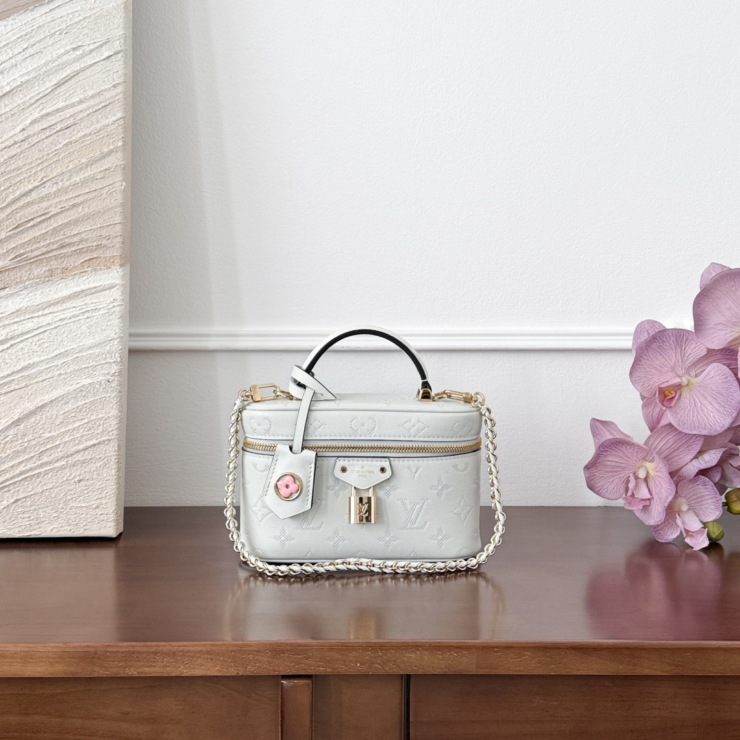 루이비통 베니티 체인 파우치 백 M11298  1220