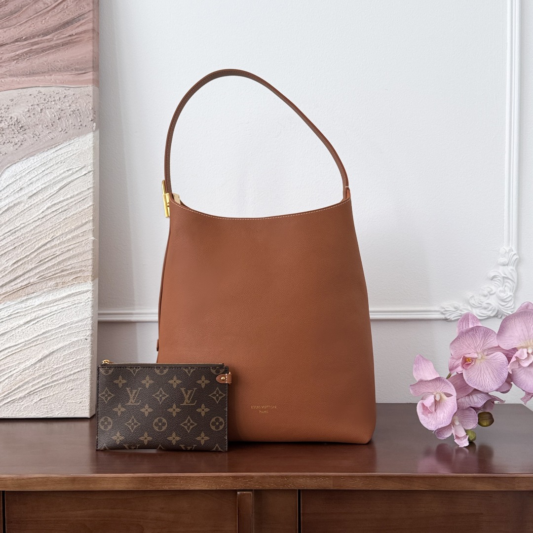 루이비통 로우 키 호보 MM 백 M24974  1380