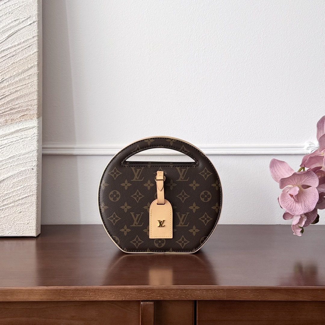 루이비통 어라운드 미 백 M47117  880