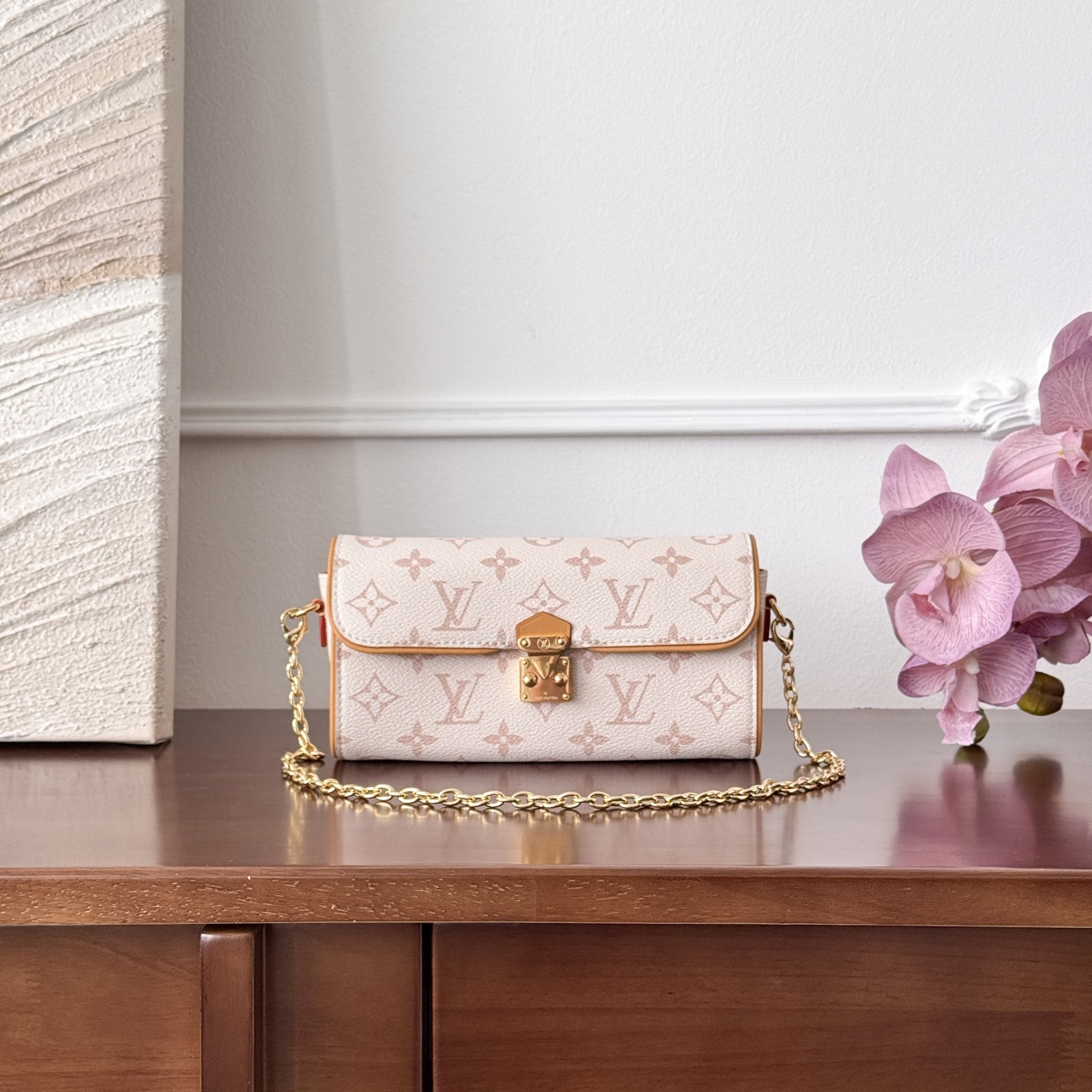 루이비통 포쉐트 카미유 백 M26583  760