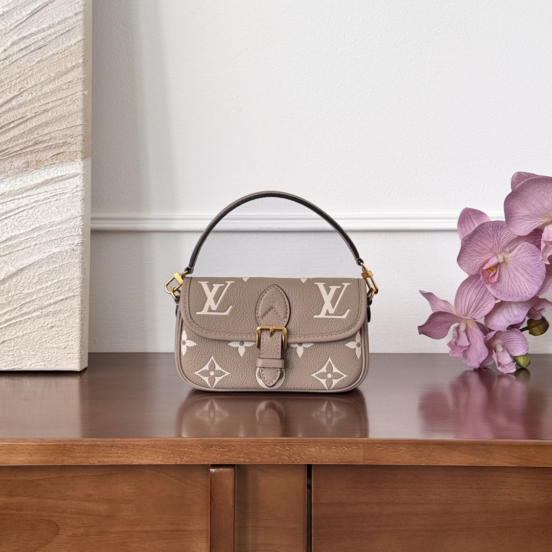 루이비통 나노 다이앤 M83300  980