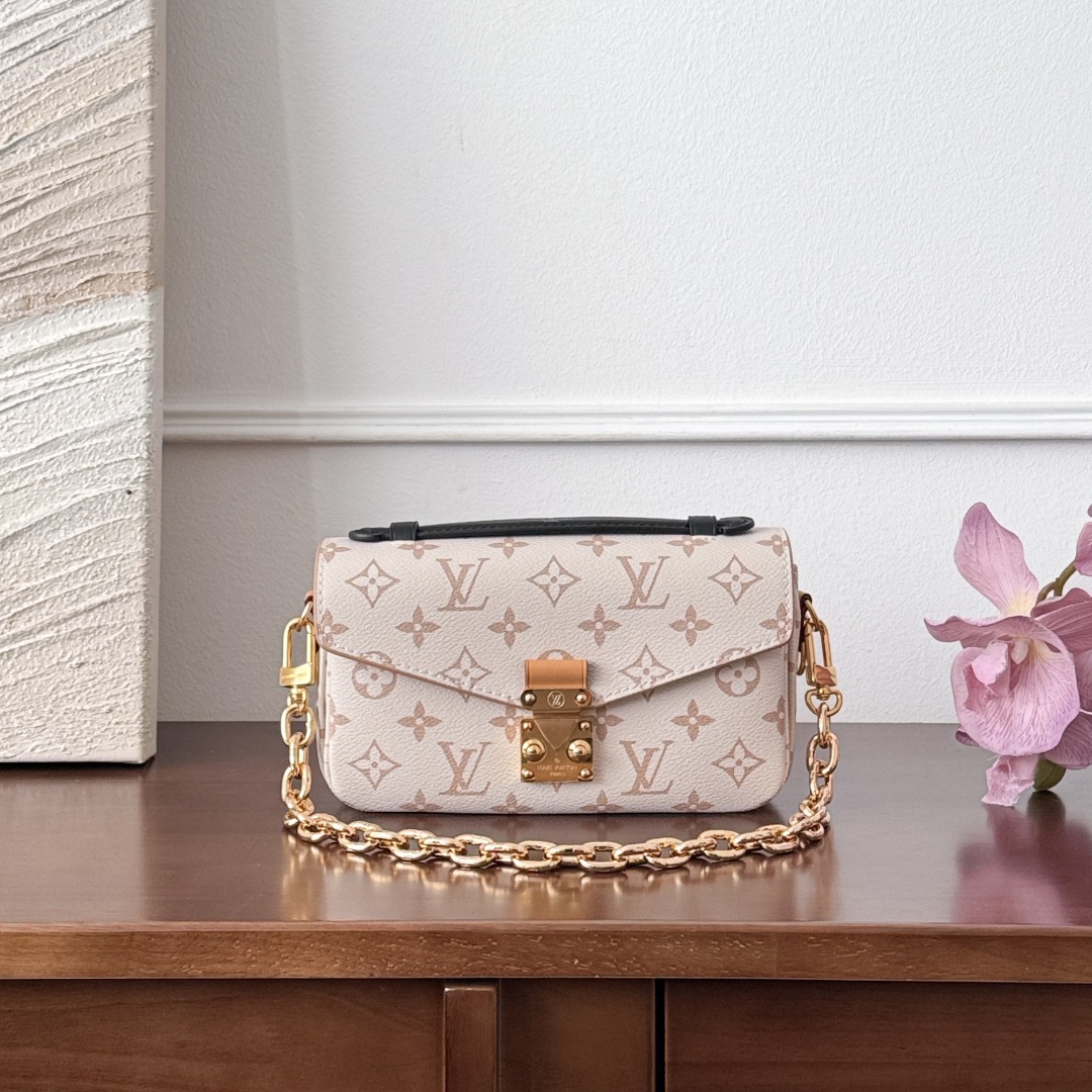 루이비통 포쉐트 메티스 이스트 웨스트 백 M46914  1180