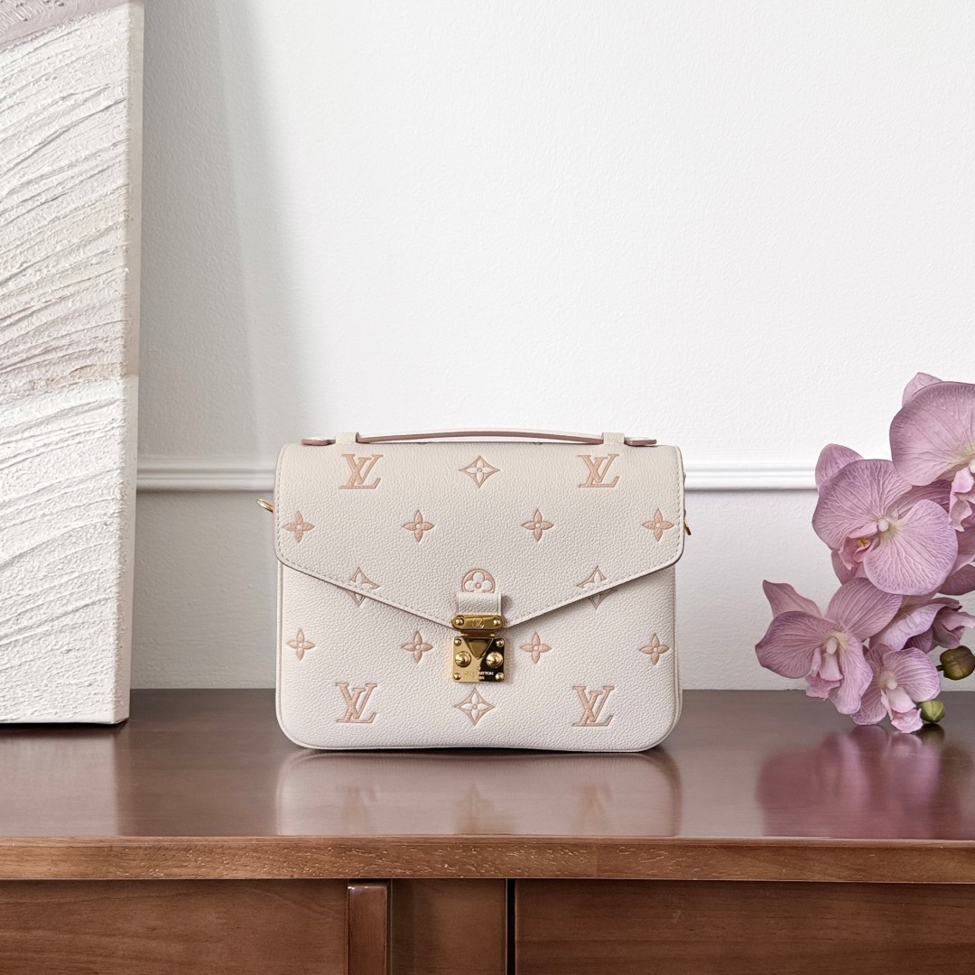 루이비통 포쉐트 메티스 백 M14977  1260