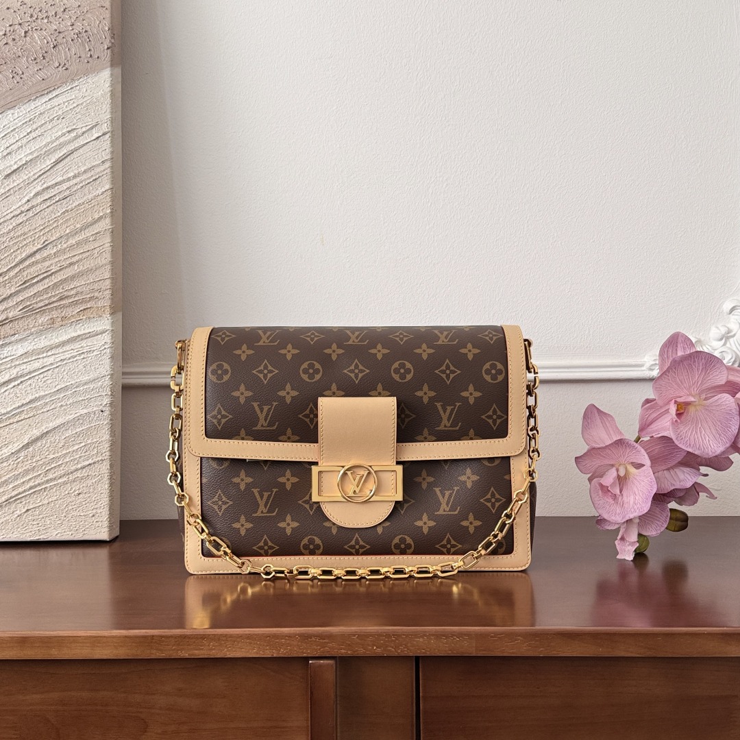 루이비통 도핀 소프트 GM 백 M47149  1450