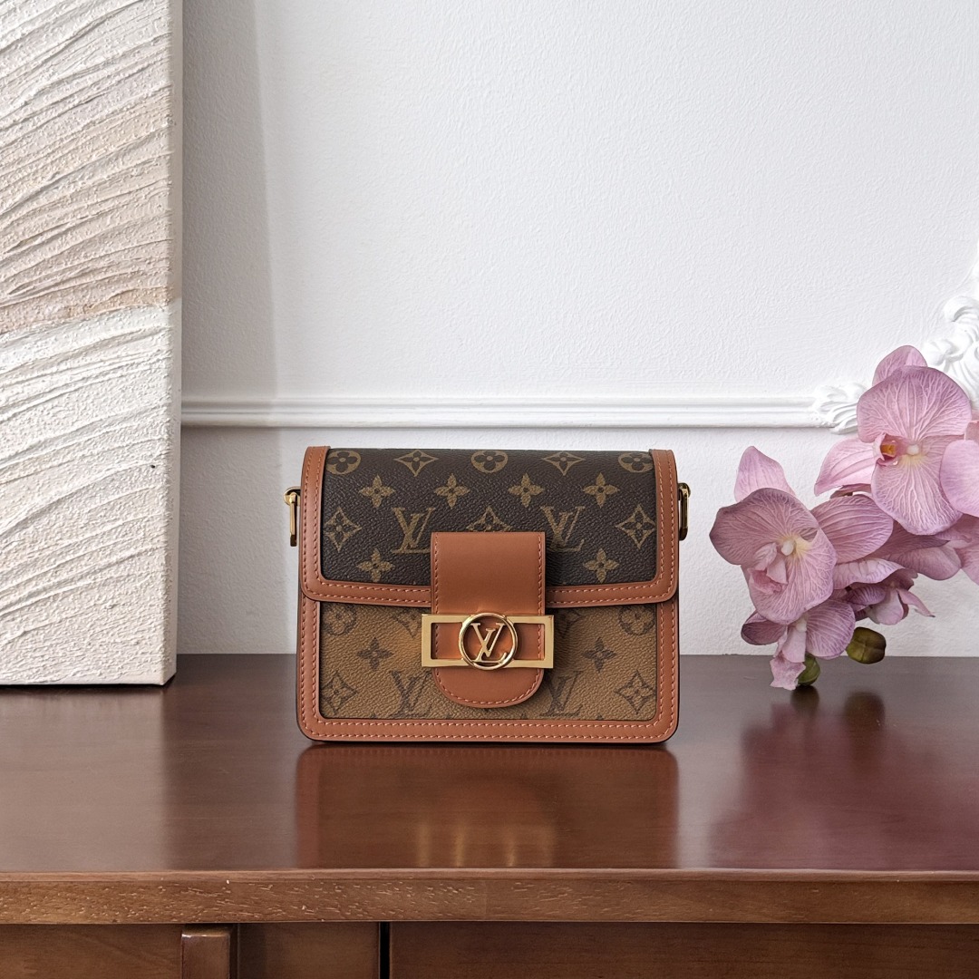 루이비통 미니 도핀 백 M45959  1290