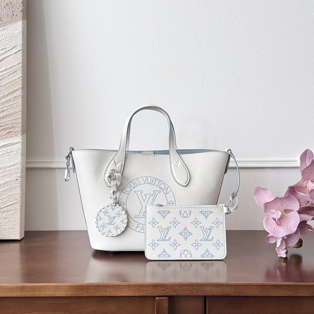 루이비통 블라썸 PM 마히나 백 M11734  990